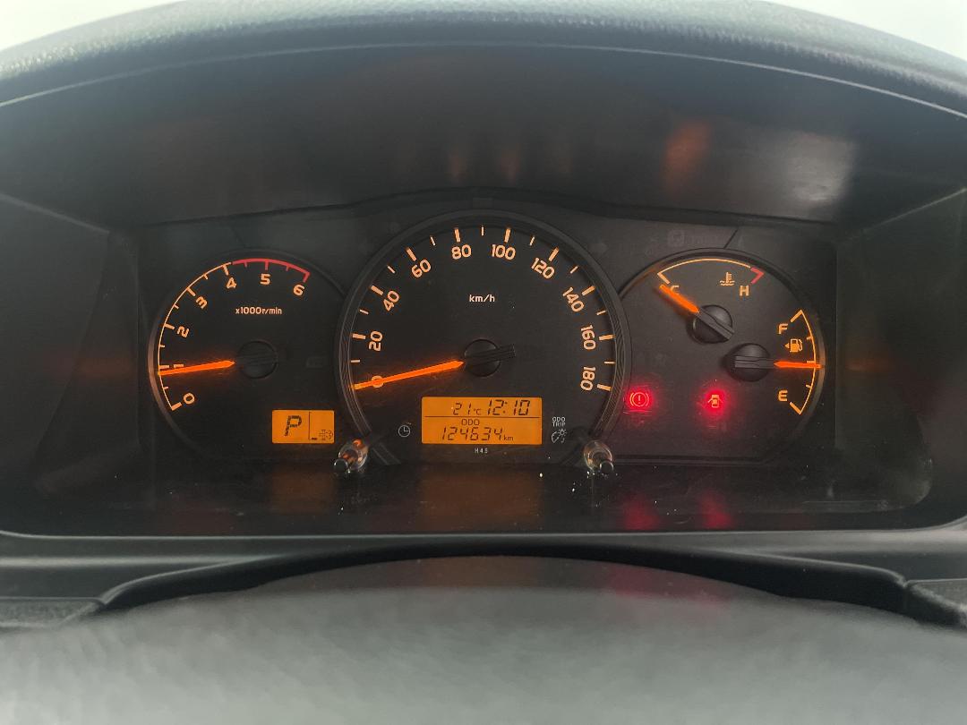 Photo '20' of Toyota Hiace