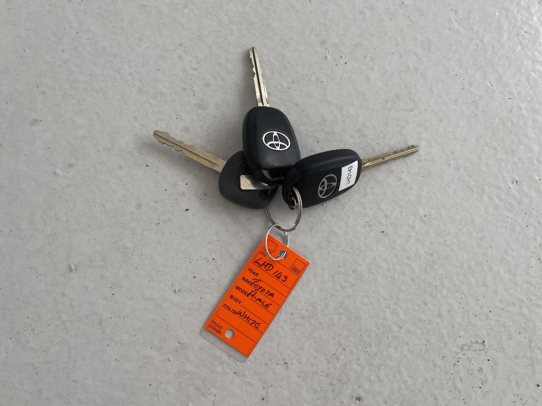 Photo '21' of Toyota Hiace