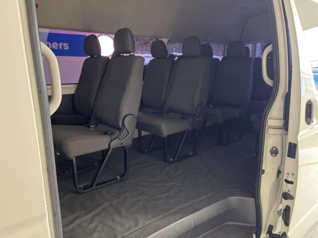 Photo '20' of Toyota Hiace