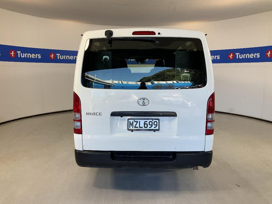 Photo '6' of Toyota Hiace