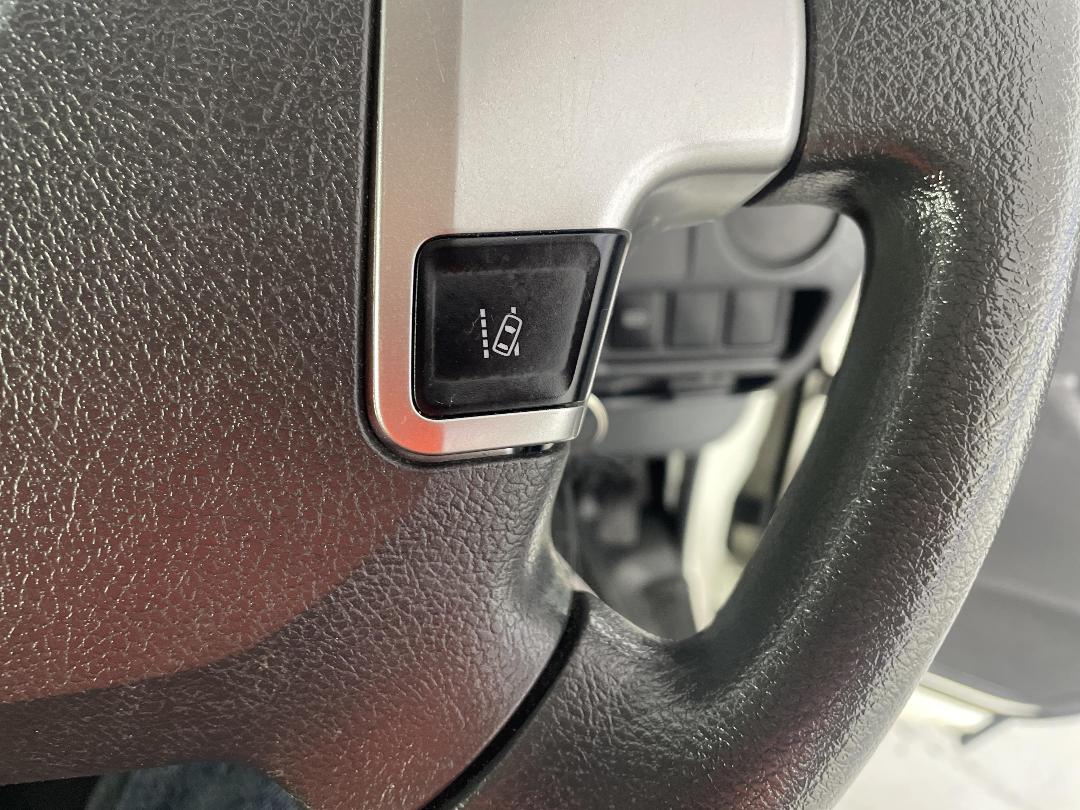 Photo '25' of Toyota Hiace