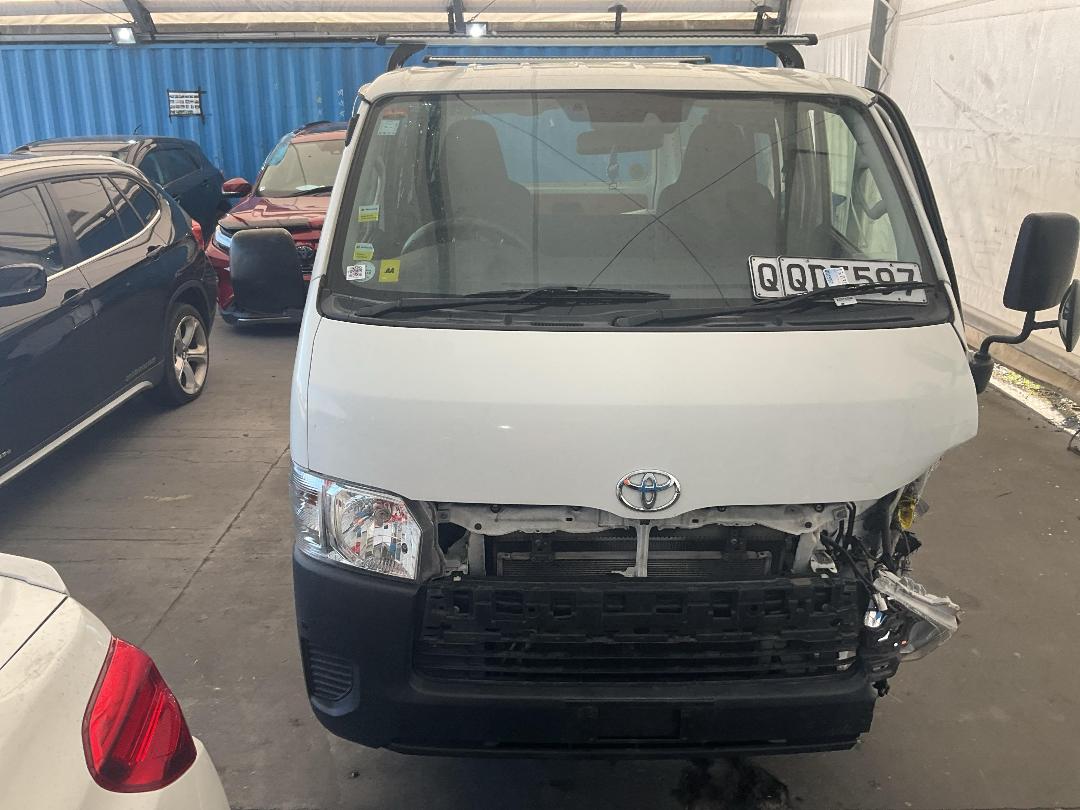 Photo '5' of Toyota Hiace Photo '5' of Toyota Hiace