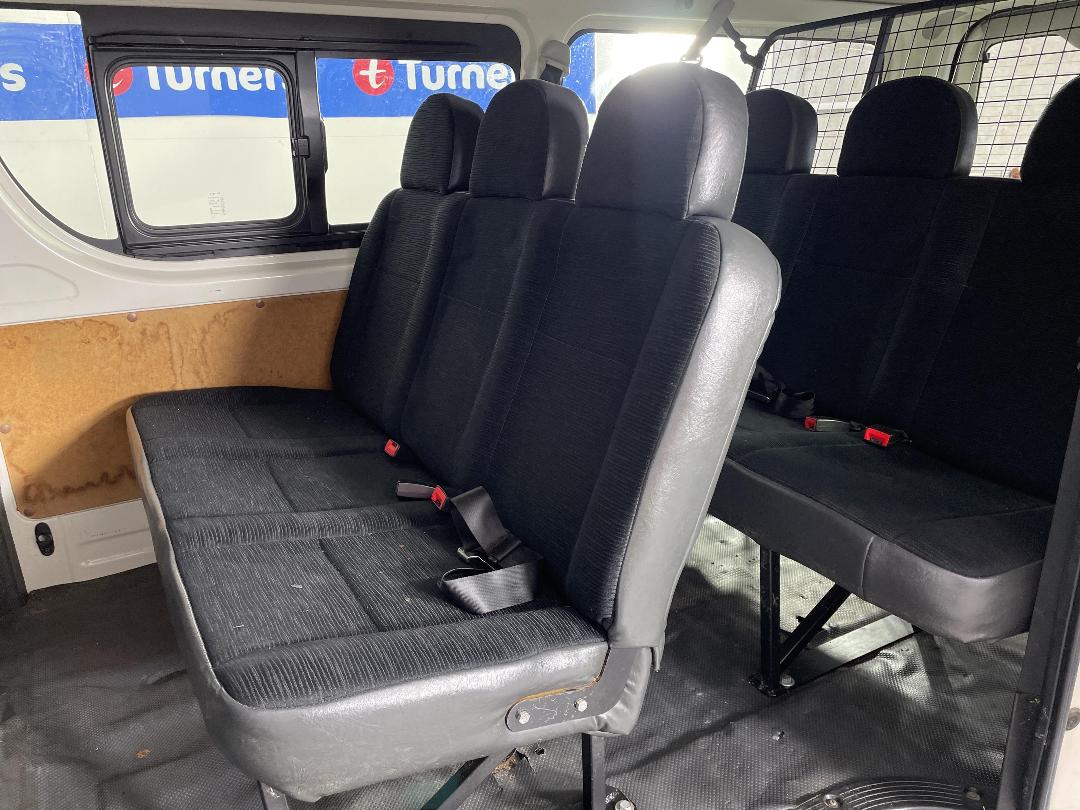 Photo '19' of Toyota Hiace