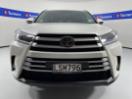 Thumbnail '2' of Toyota Highlander