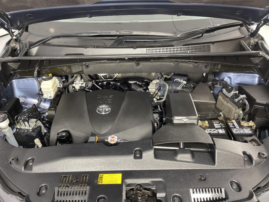 Photo '13' of Toyota Highlander