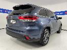 Thumbnail '7' of Toyota Highlander