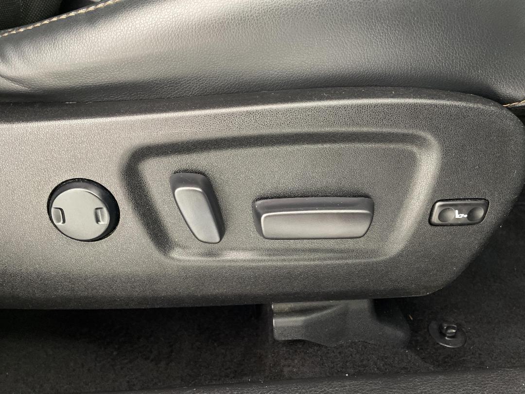 Photo '23' of Toyota Highlander