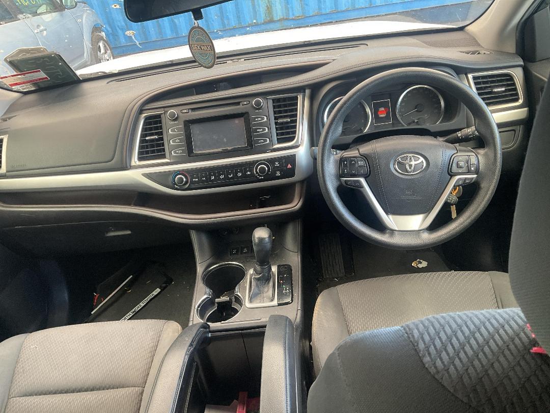 Photo '23' of Toyota Highlander GX Photo '23' of Toyota Highlander GX