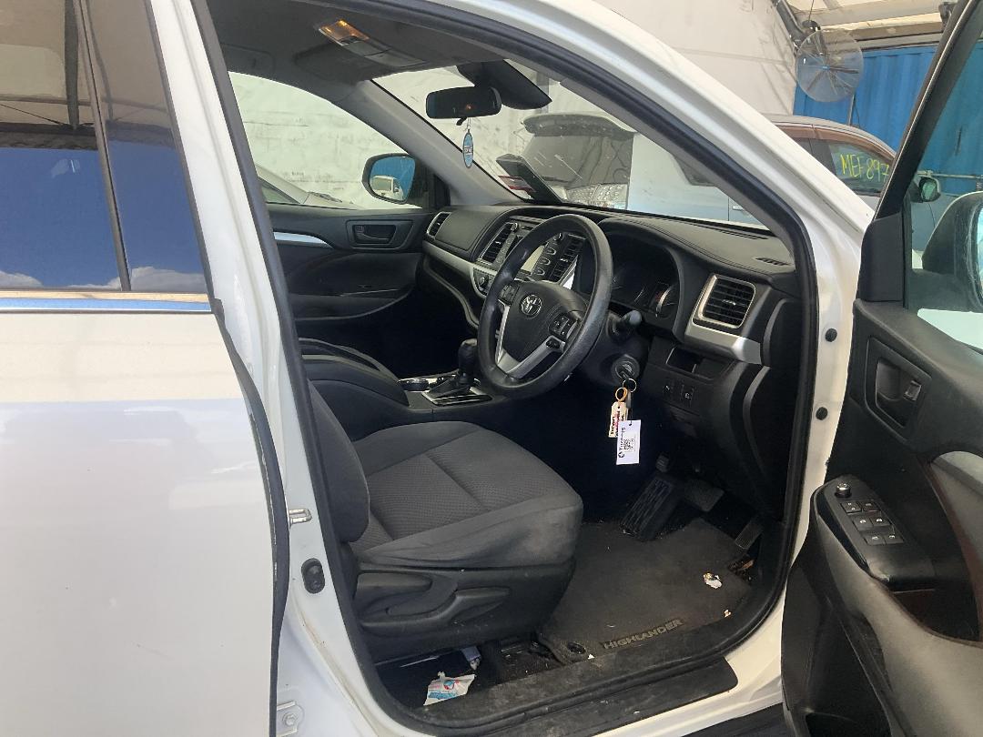 Photo '24' of Toyota Highlander GX Photo '24' of Toyota Highlander GX