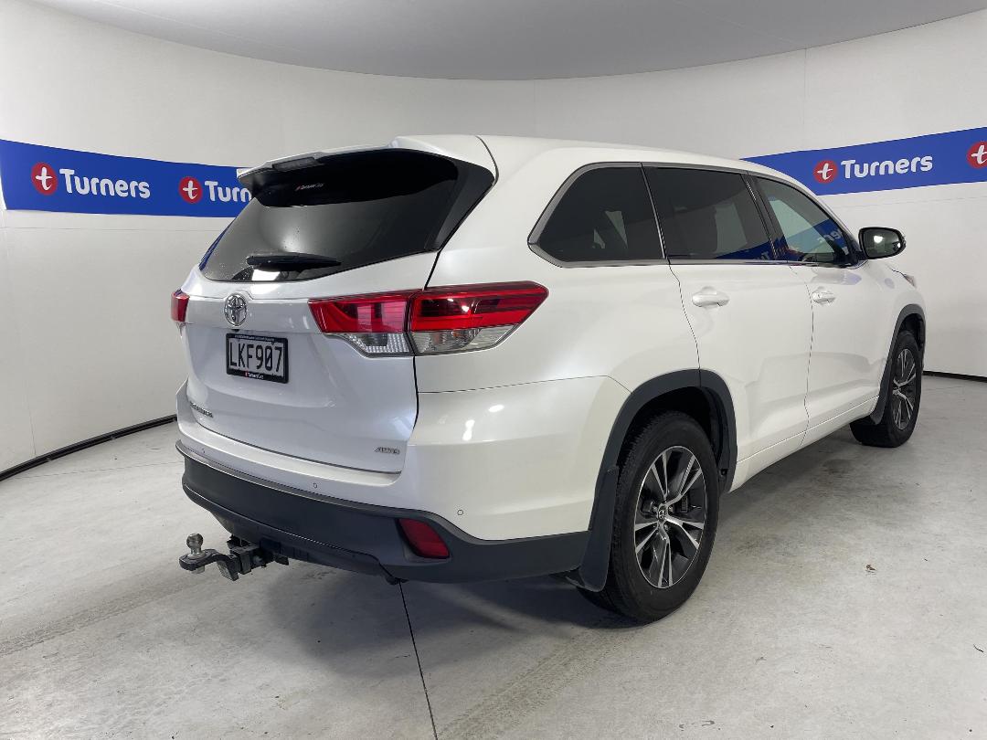 Photo '7' of Toyota Highlander