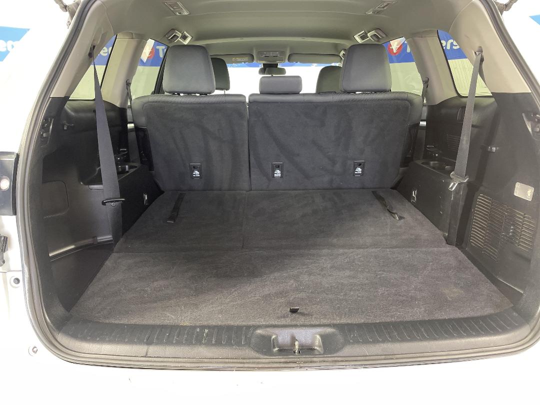 Photo '14' of Toyota Highlander