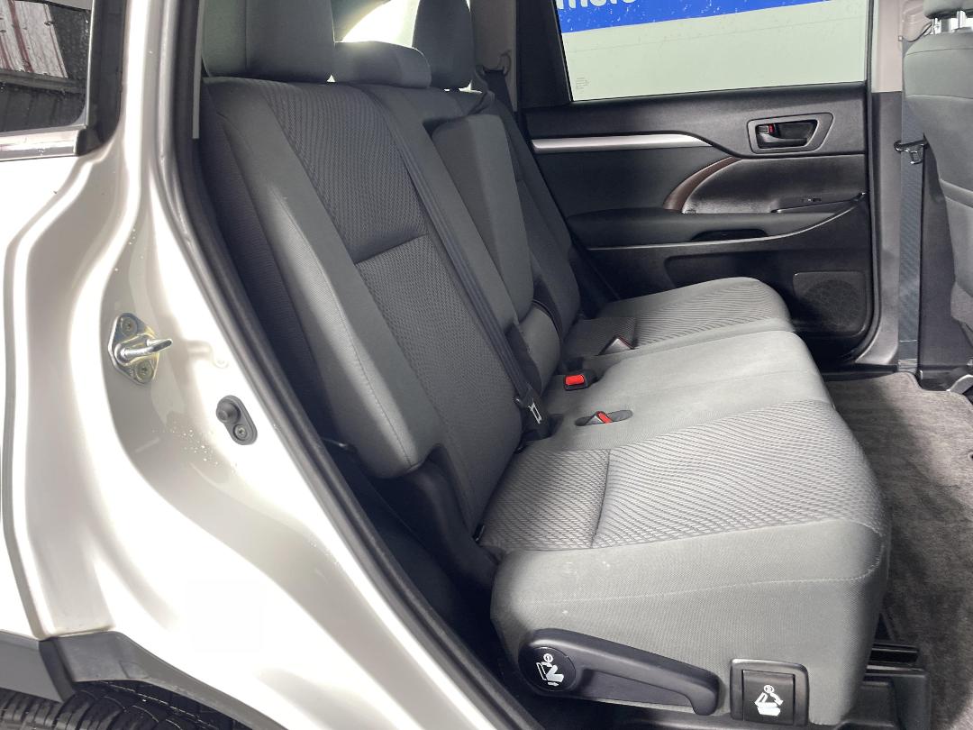 Photo '20' of Toyota Highlander