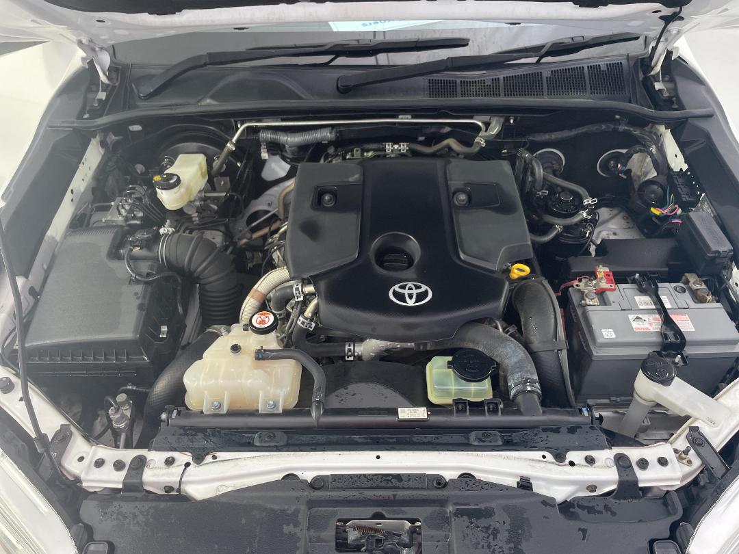 Photo '13' of Toyota Hilux