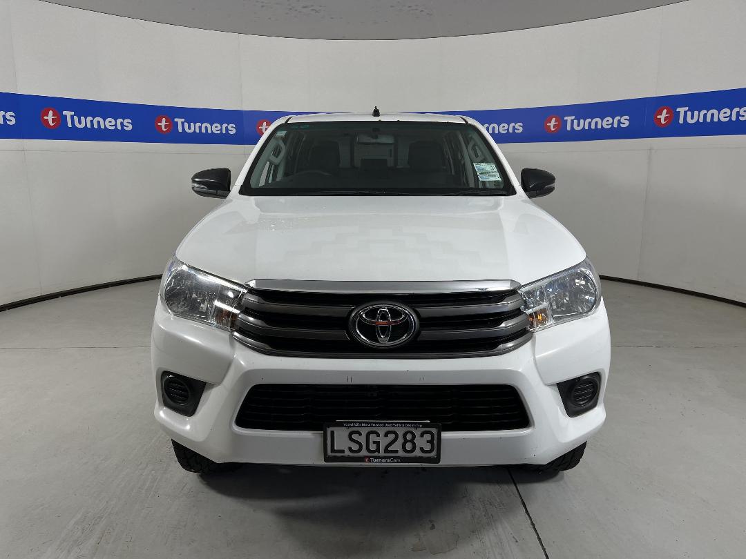 Photo '2' of Toyota Hilux Photo '2' of Toyota Hilux