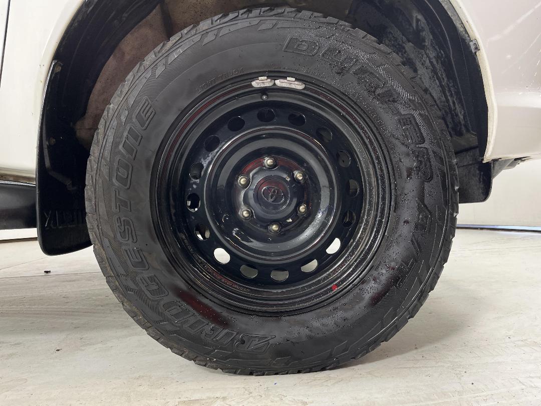 Photo '9' of Toyota Hilux Photo '9' of Toyota Hilux