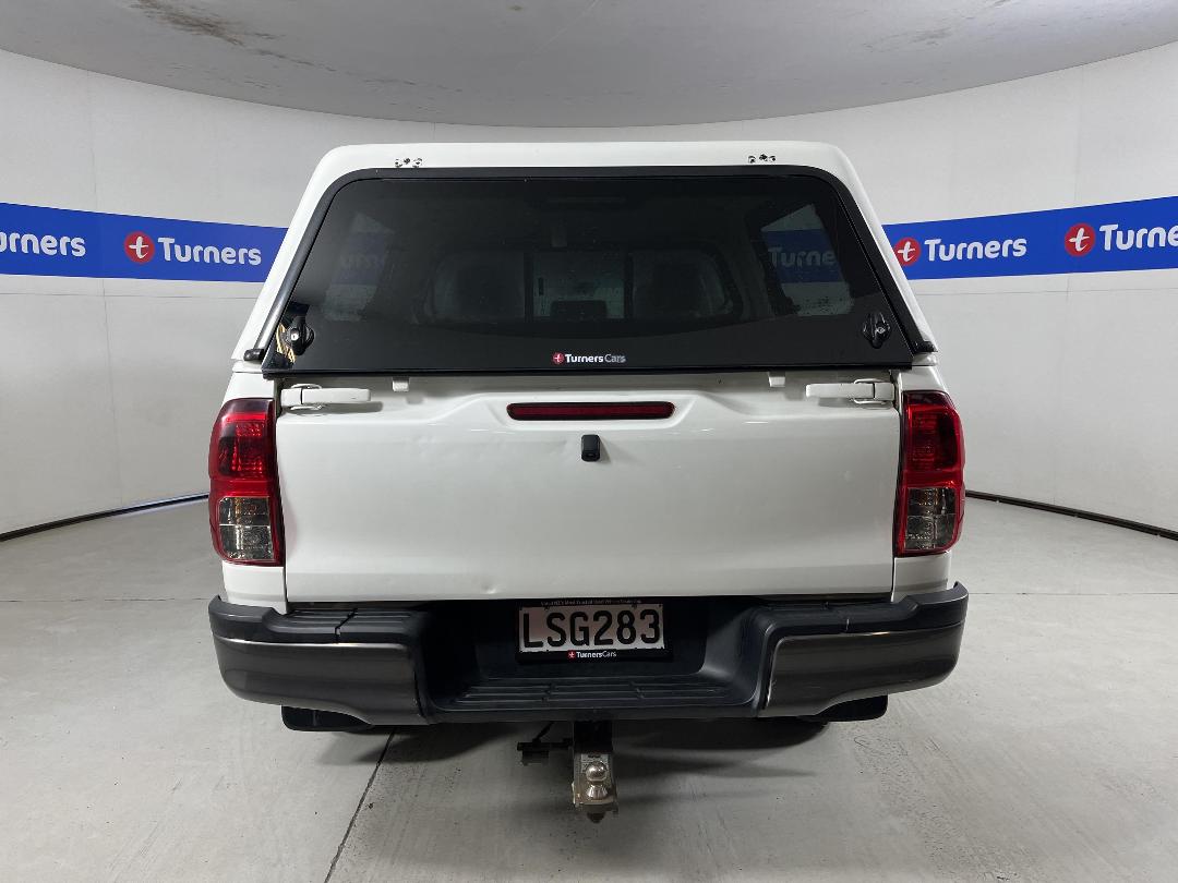 Photo '6' of Toyota Hilux Photo '6' of Toyota Hilux