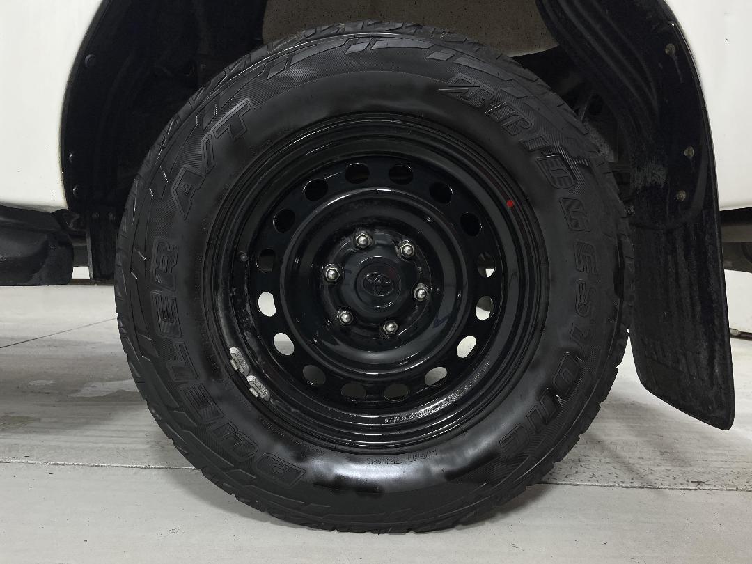 Photo '11' of Toyota Hilux Photo '11' of Toyota Hilux