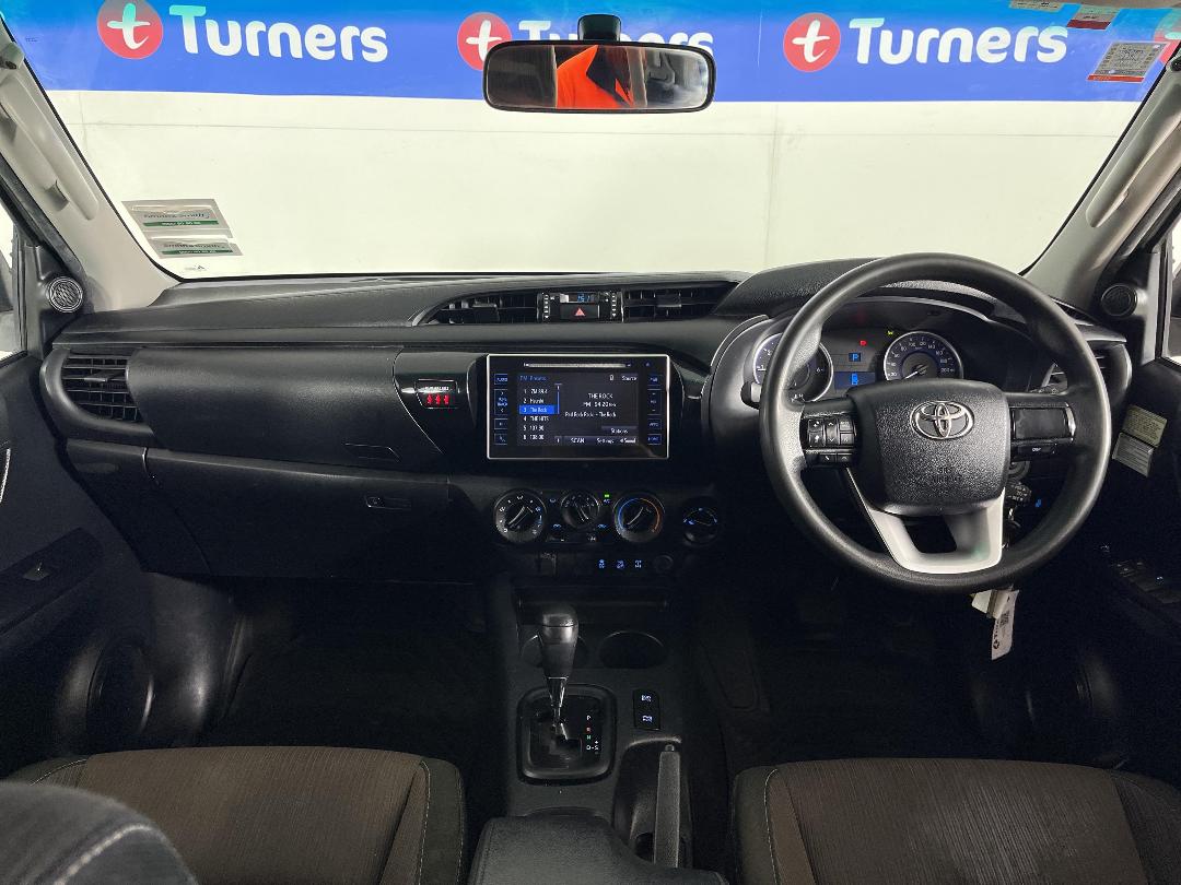 Photo '17' of Toyota Hilux Photo '17' of Toyota Hilux