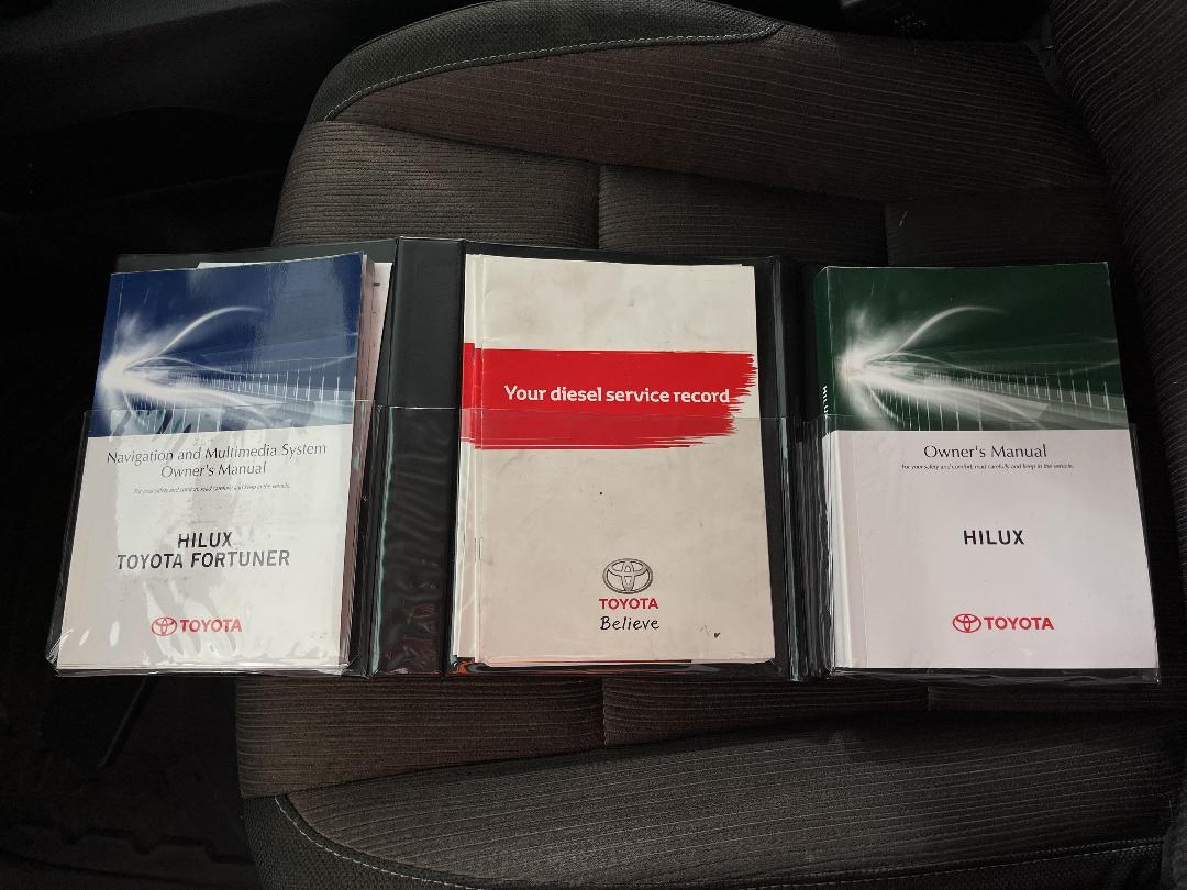 Photo '27' of Toyota Hilux Photo '27' of Toyota Hilux