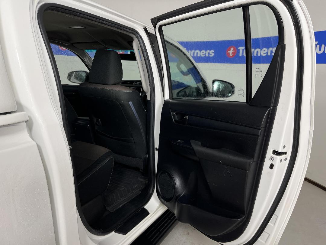 Photo '19' of Toyota Hilux Photo '19' of Toyota Hilux