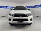 Thumbnail '2' of Toyota Hilux