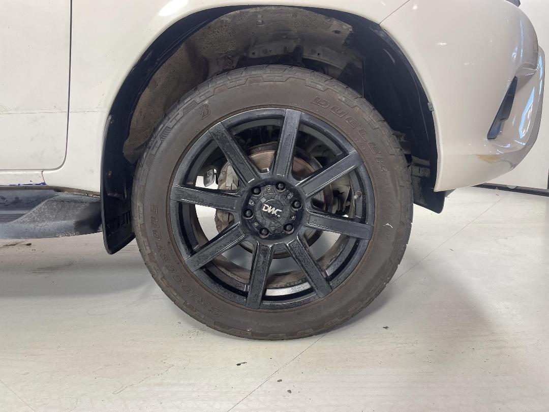 Photo '9' of Toyota Hilux