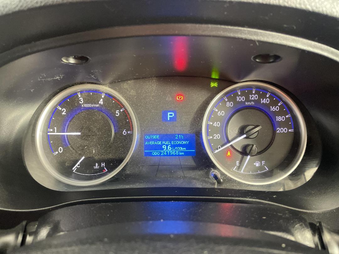 Photo '21' of Toyota Hilux