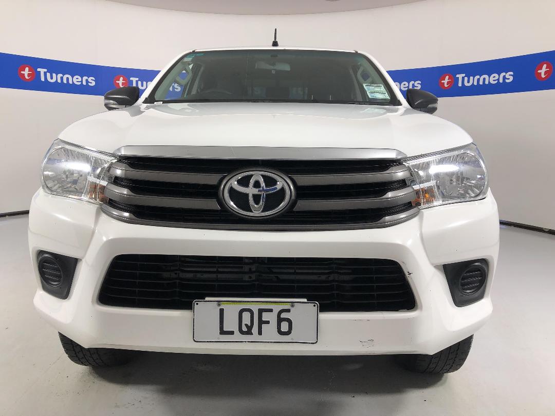 Photo '2' of Toyota Hilux Photo '2' of Toyota Hilux