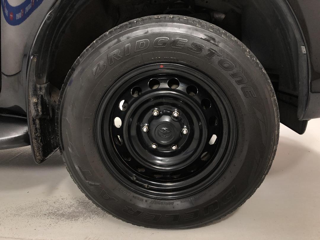 Photo '9' of Toyota Hilux