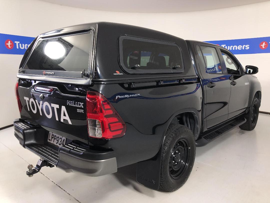 Photo '7' of Toyota Hilux