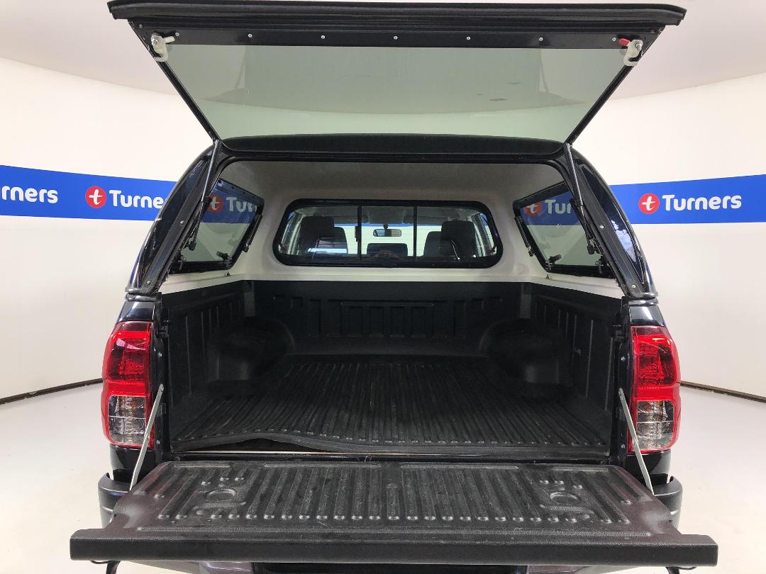 Photo '14' of Toyota Hilux