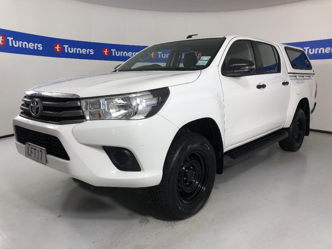 Photo '4' of Toyota Hilux