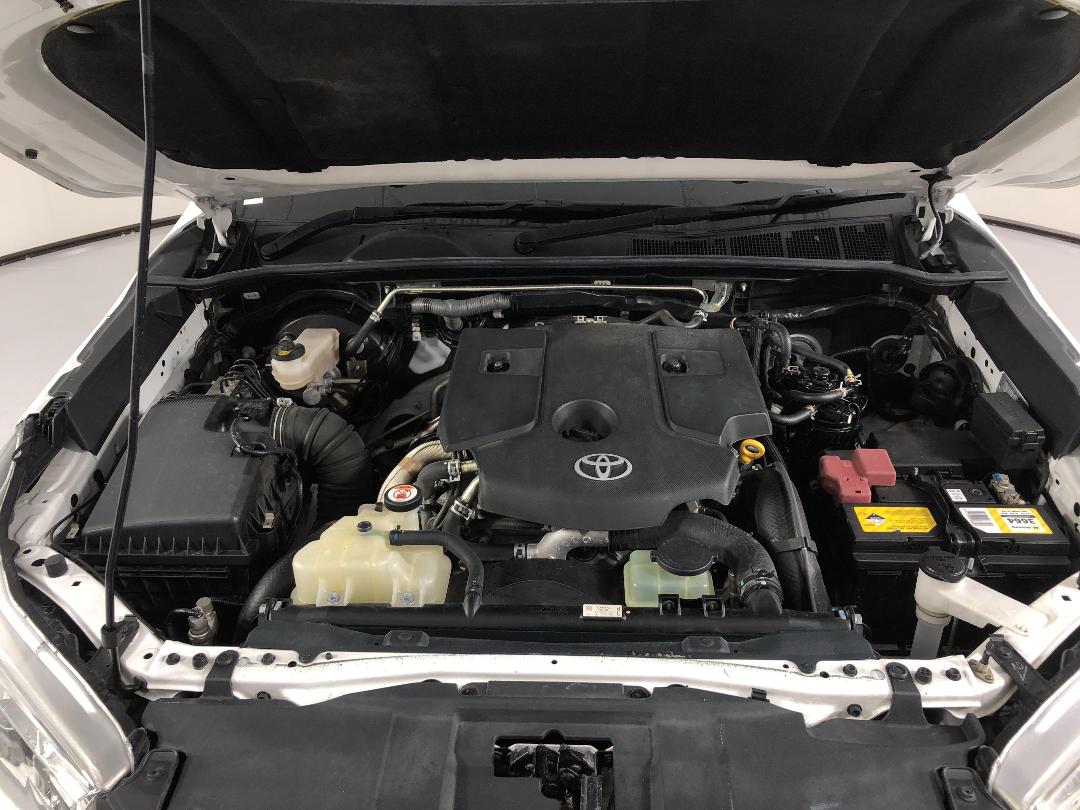 Photo '13' of Toyota Hilux