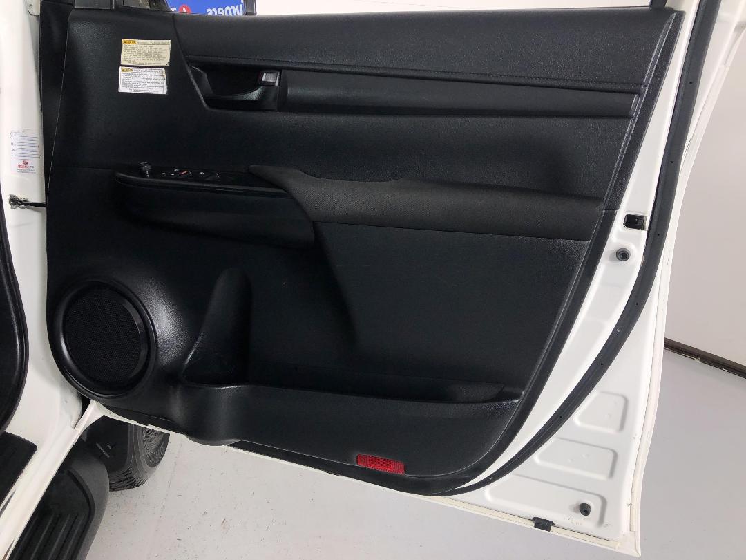 Photo '15' of Toyota Hilux