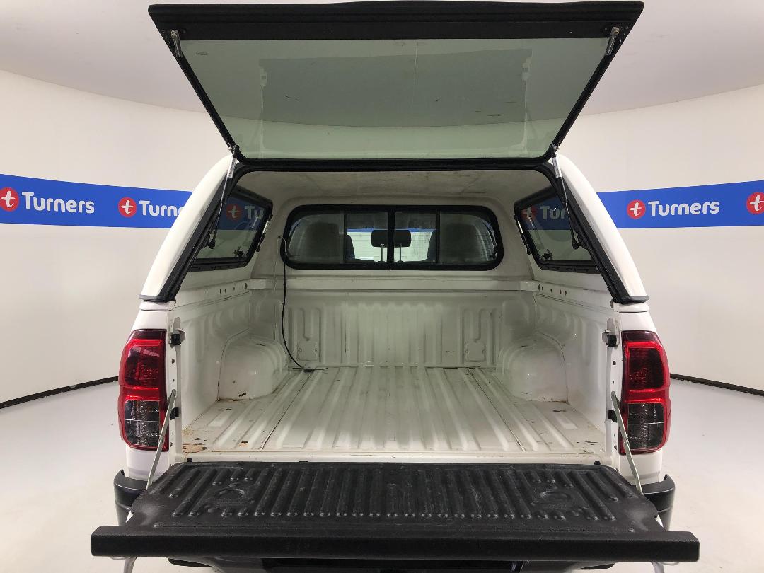 Photo '14' of Toyota Hilux