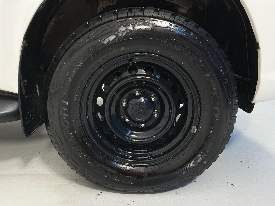 Photo '9' of Toyota Hilux