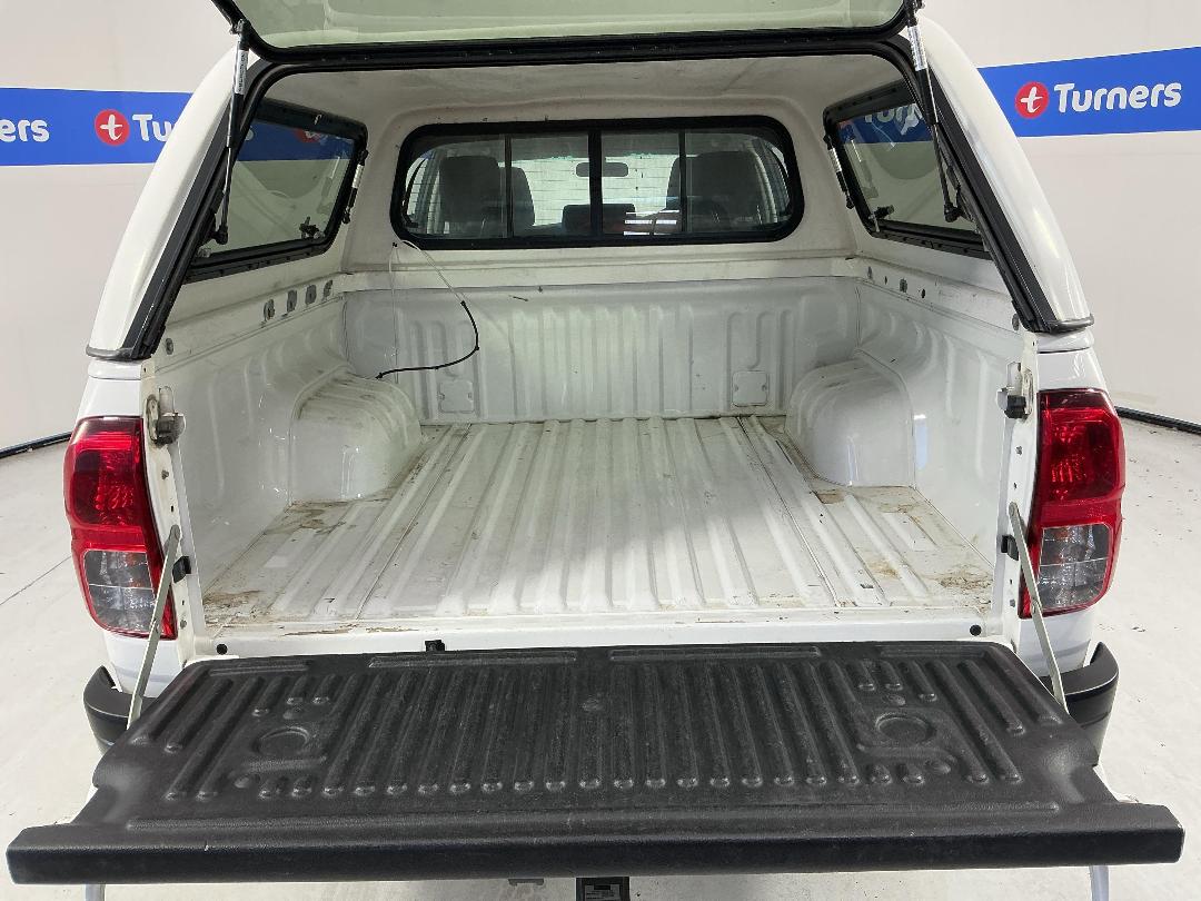 Photo '14' of Toyota Hilux