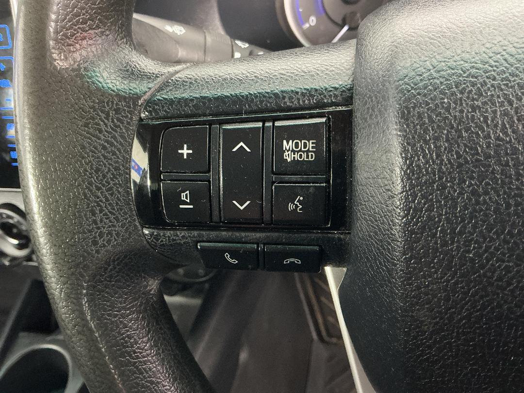 Photo '25' of Toyota Hilux