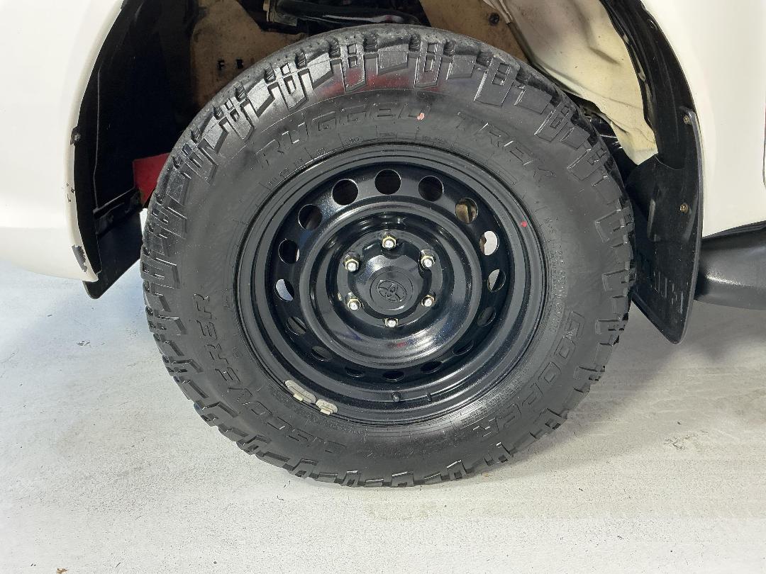 Photo '10' of Toyota Hilux