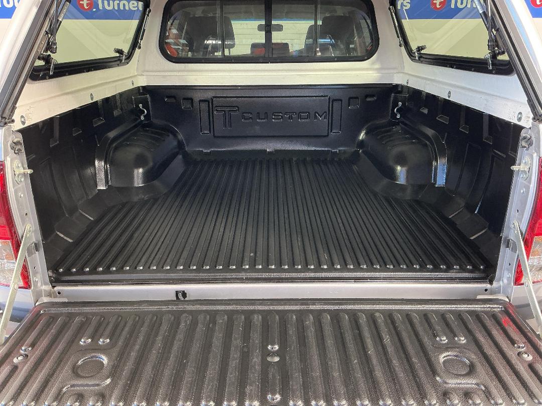 Photo '14' of Toyota Hilux