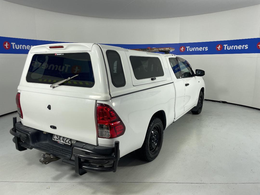 Photo '7' of Toyota Hilux Photo '7' of Toyota Hilux