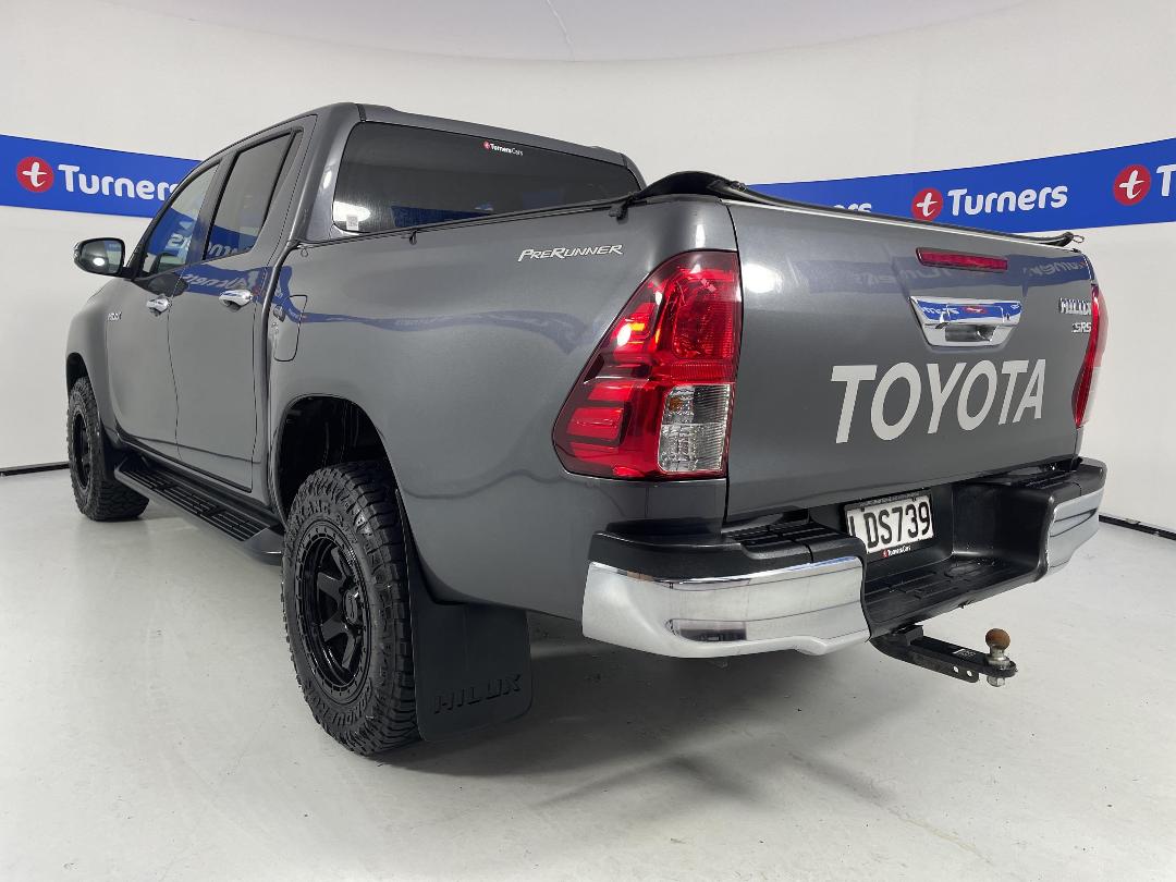 Photo '5' of Toyota Hilux