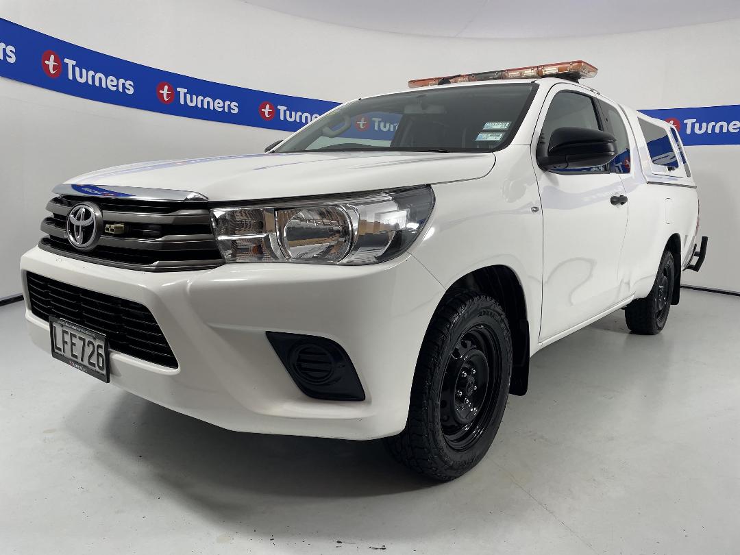 Photo '4' of Toyota Hilux