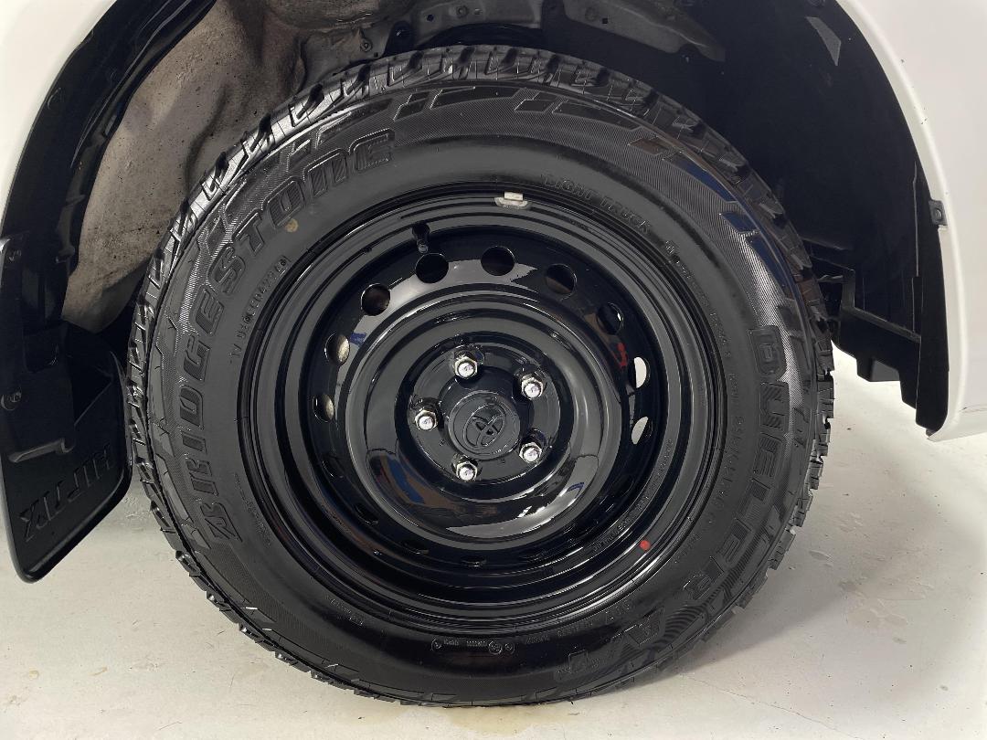 Photo '9' of Toyota Hilux