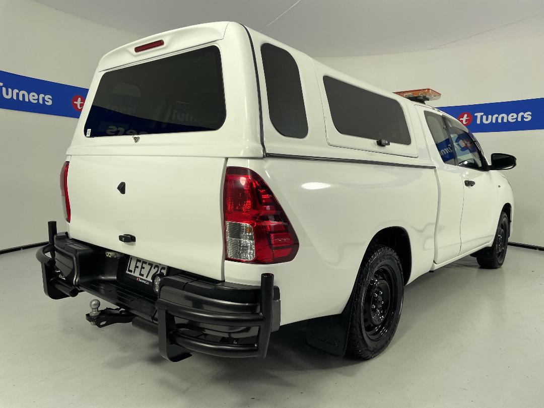 Photo '7' of Toyota Hilux