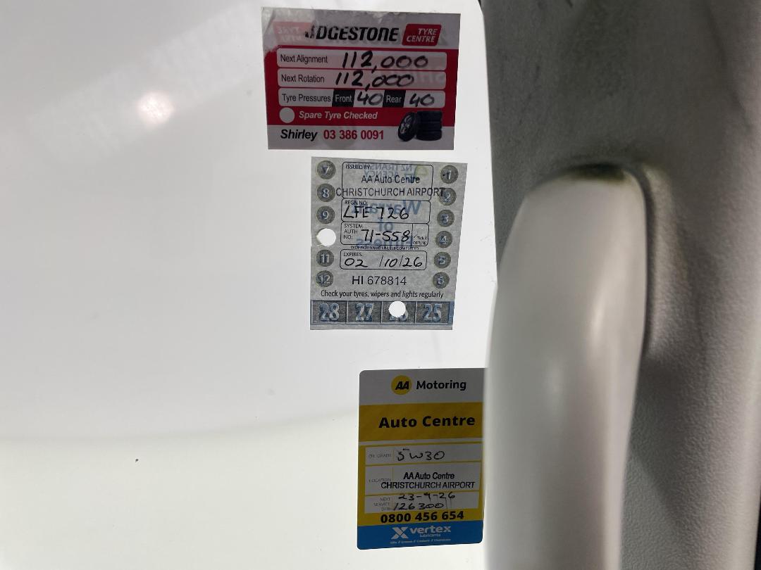 Photo '26' of Toyota Hilux