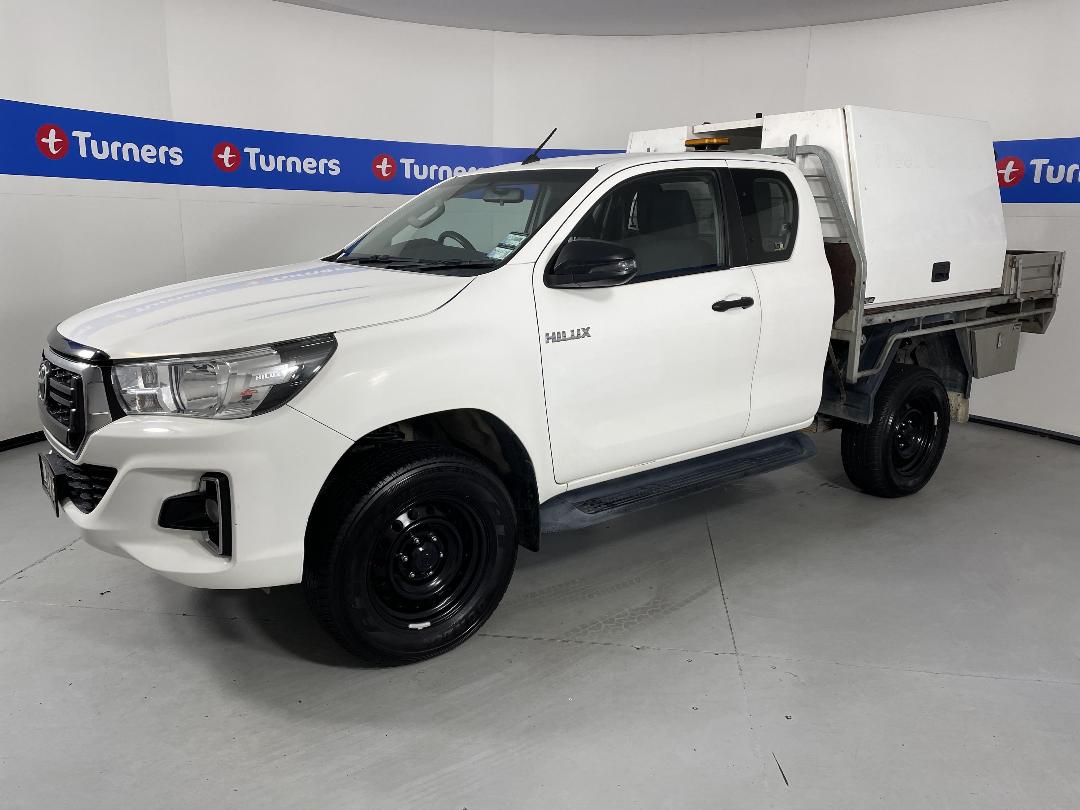 Photo '4' of Toyota Hilux