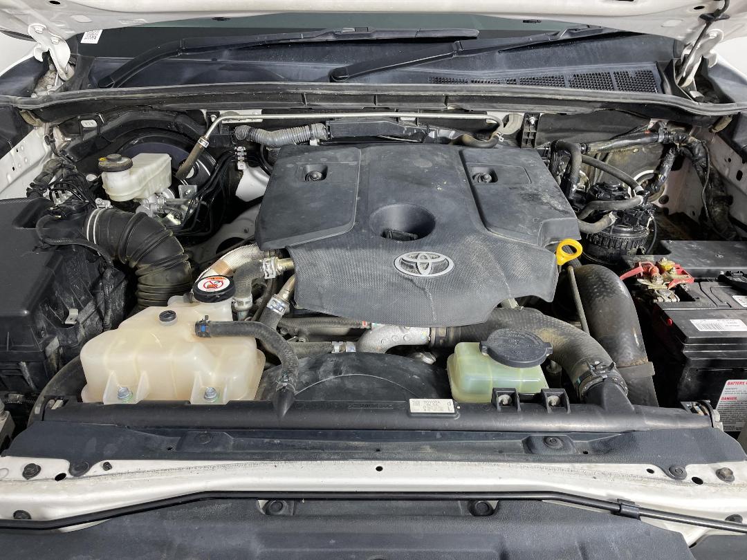 Photo '13' of Toyota Hilux