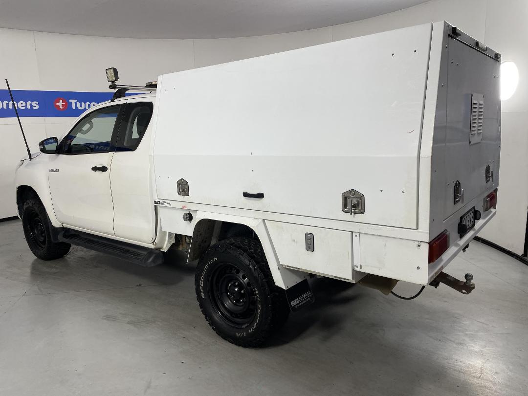 Photo '5' of Toyota Hilux Photo '5' of Toyota Hilux