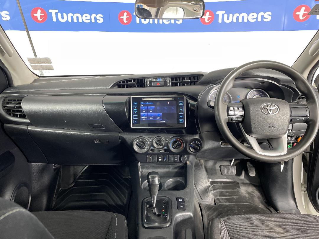 Photo '17' of Toyota Hilux Photo '17' of Toyota Hilux